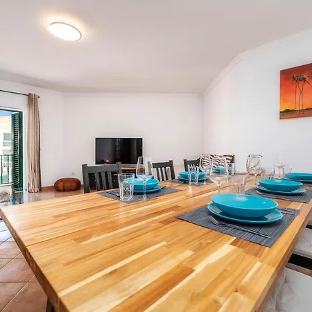 Apartment 2 Quartos, Ac, Varanda Garagem, Prestige For Tavira