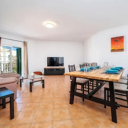 T2 Conceicao, Garagem Prestige For Apartman