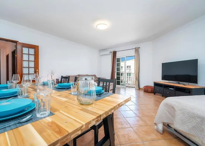 T2 Conceicao, Garagem Prestige For * Tavira