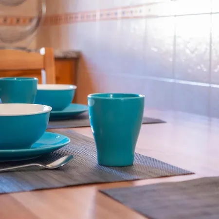 Apartamento 2 Quartos, Ac, Varanda Garagem, Prestige For