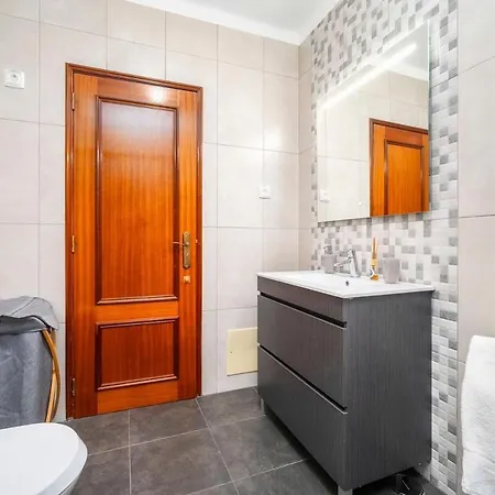 Appartement T2 Conceição, Garagem Prestige For *